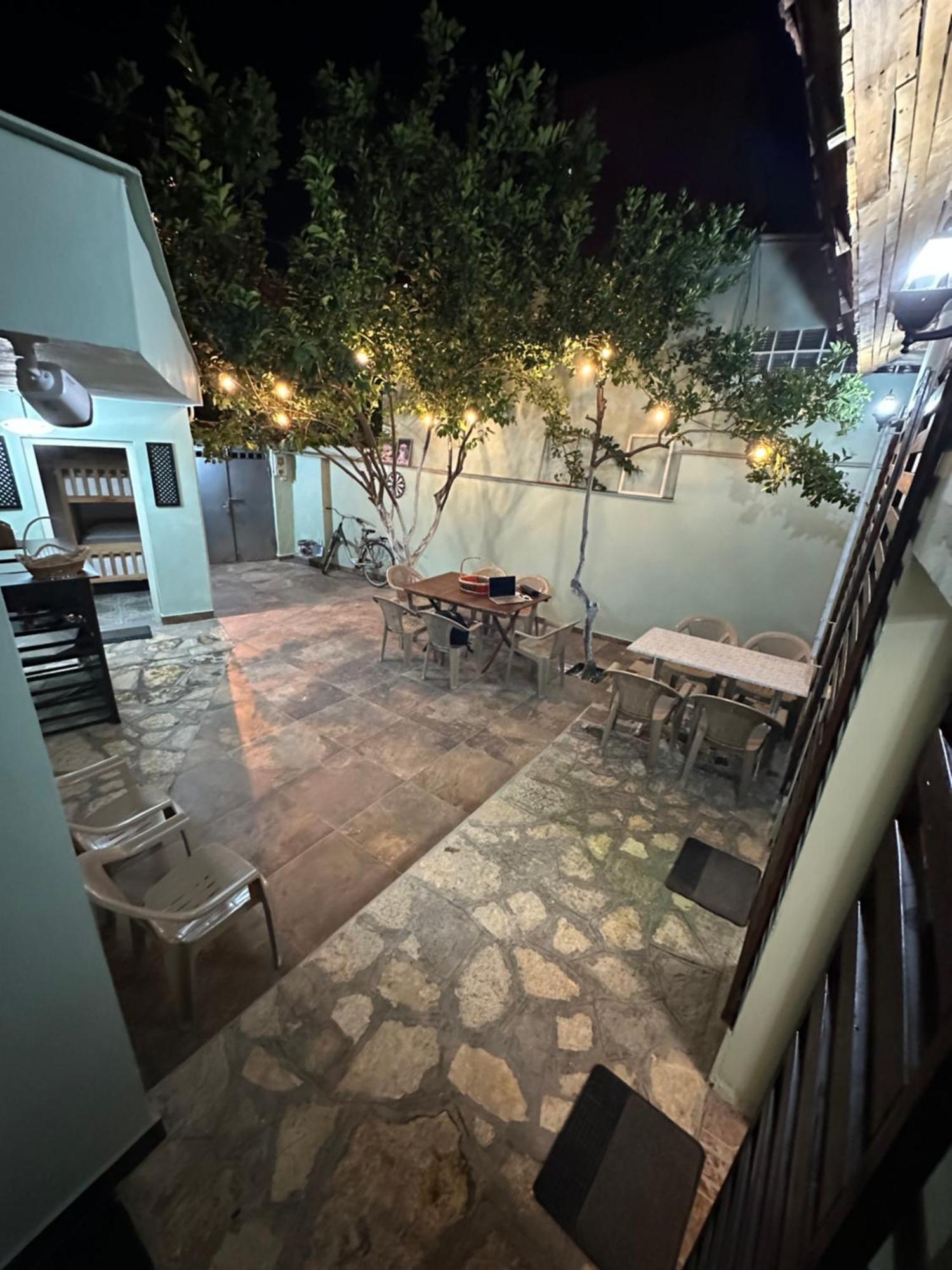 Tirana Lemon Breeze Hostel Exterior photo