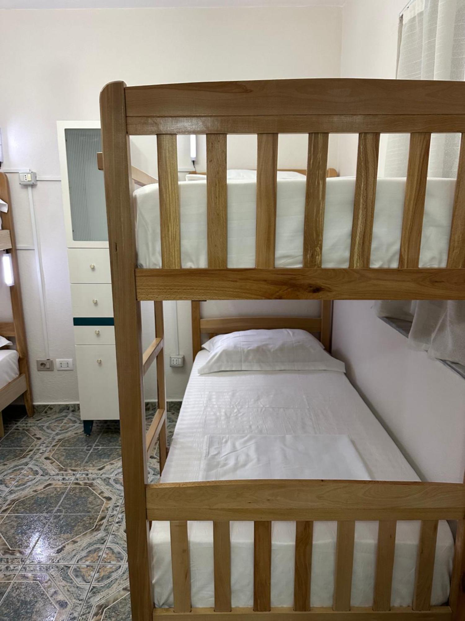 Tirana Lemon Breeze Hostel Exterior photo
